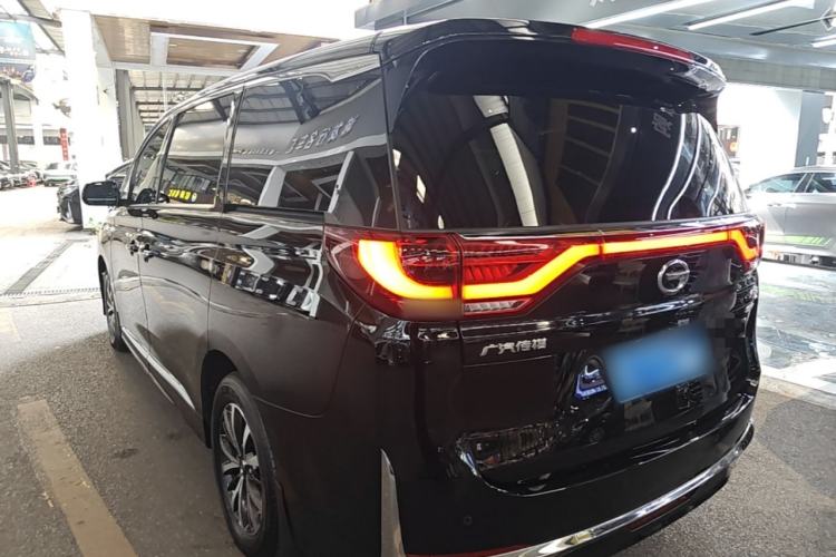 Used GAC Trumpchi M8 2023 Lingxiu Series 390T Deluxe Edition Exterior 2