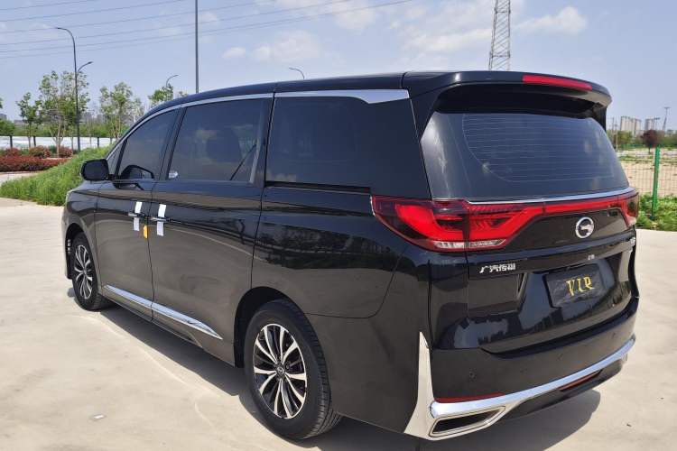 Used GAC Trumpchi M8 2023 Lingxiu Series 390T Luxury Edition Exterior 2
