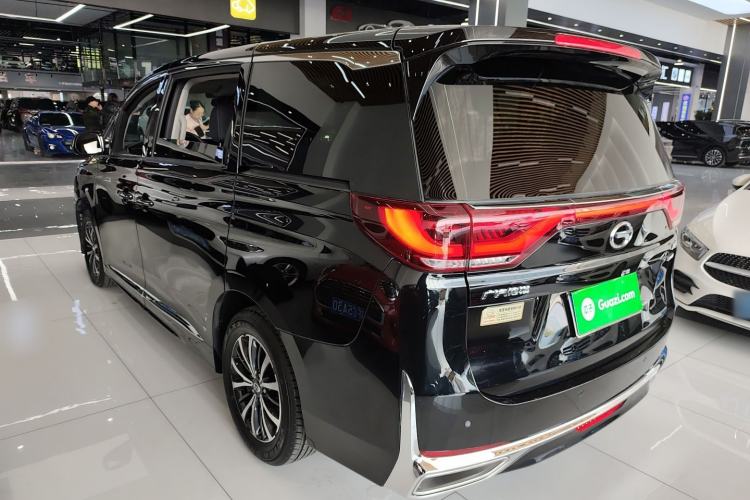 Used GAC Trumpchi M8 2023 Lingxiu Series 390T Deluxe Edition Exterior 2