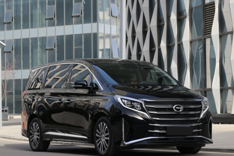 Used GAC Trumpchi M8 2023 Lingxiu Series 390T Prestige Edition Exterior 2
