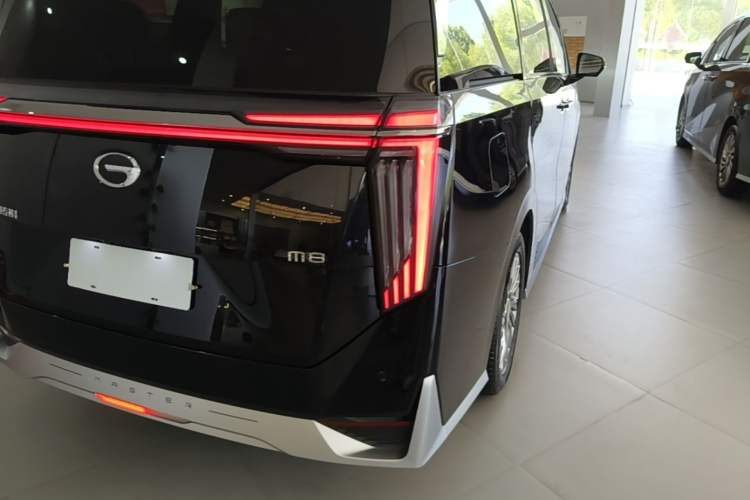 Used GAC Trumpchi M8 2023 Zongshi Series 400T Ultimate Edition Exterior 3