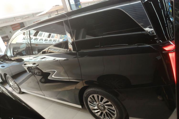 Used GAC Trumpchi M8 2023 Zongshi Series 400T Flagship Edition Exterior 3