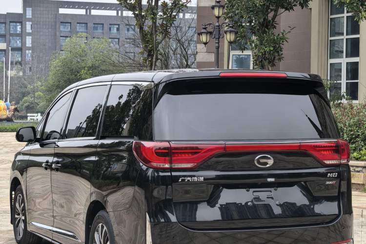 Used GAC Trumpchi M8 2023 Lingxiu Series 390T Deluxe Edition Exterior 4