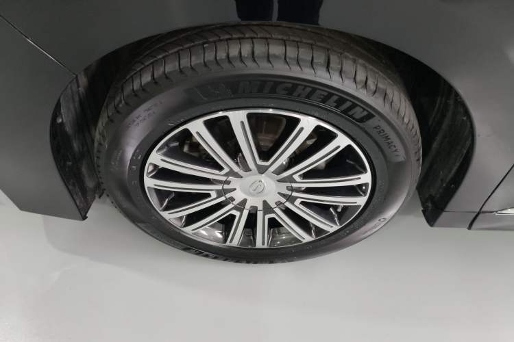 Used GAC Trumpchi M8 2023 Lingxiu Series 390T Prestige Edition Exterior 4
