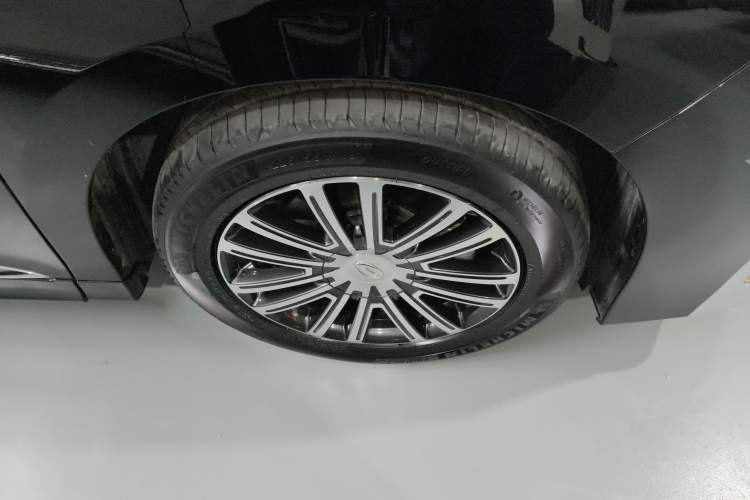 Used GAC Trumpchi M8 2023 Lingxiu Series 390T Prestige Edition Exterior 5