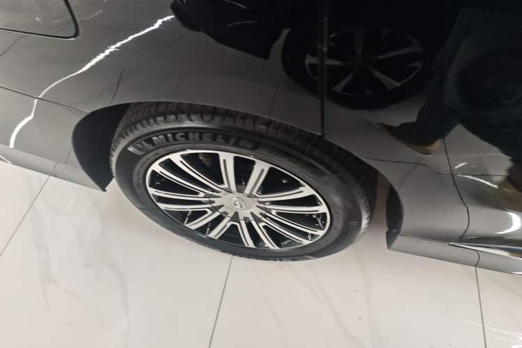 Used GAC Trumpchi M8 2023 Lingxiu Series 390T Ultimate Edition Exterior 5