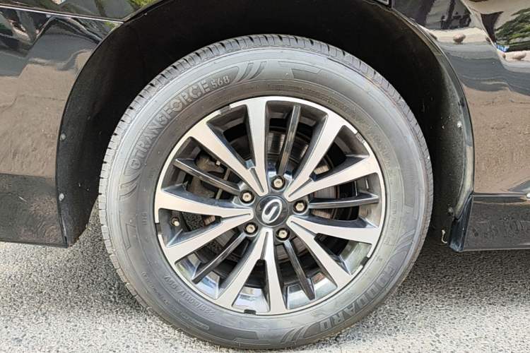 Used GAC Trumpchi M8 2023 Lingxiu Series 390T Deluxe Edition Exterior 5