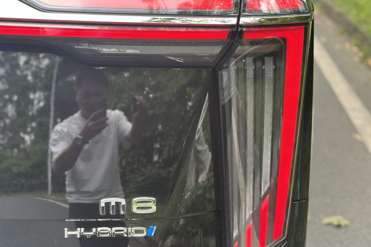 Used GAC Trumpchi M8 2023 Zongshi Series Dual-Motor YuZun Edition Exterior 9