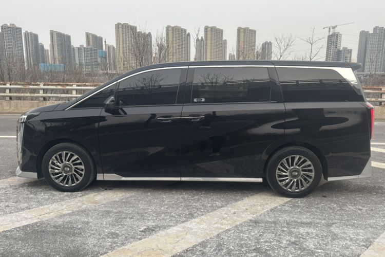 Used GAC Trumpchi M8 2023 Zongshi Series 400T Flagship Edition Exterior 9