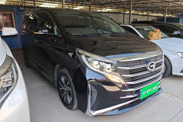 Used GAC Trumpchi M8 2023 Lingxiu Series 390T Deluxe Edition Front Right 45 Deg