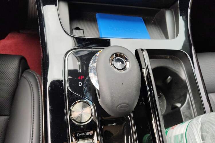Used GAC Trumpchi M8 2023 Zongshi Series 400T Ultimate Edition Gear Lever