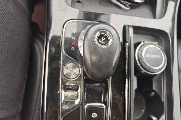 Used GAC Trumpchi M8 2023 Zongshi Series 400T Ultimate Edition Gear Lever