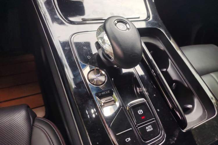 Used GAC Trumpchi M8 2023 Zongshi Series 400T Ultimate Edition Gear Lever
