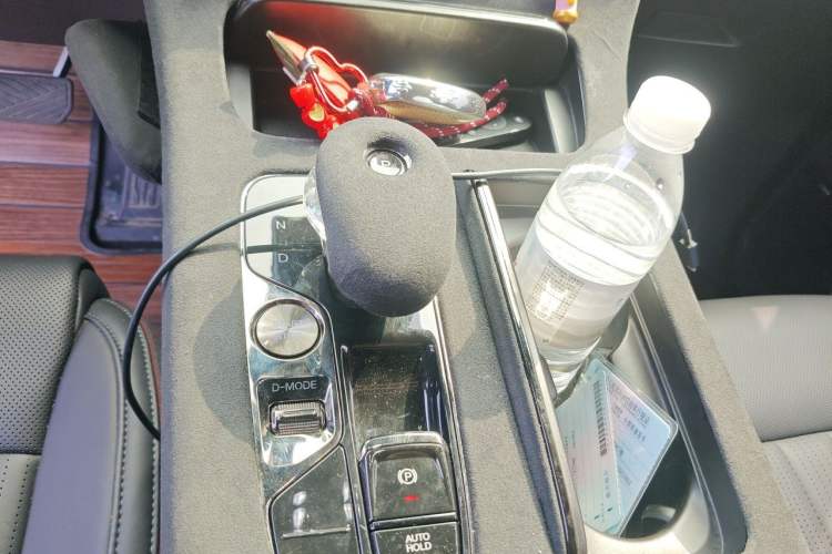Used GAC Trumpchi M8 2023 Zongshi Series Dual-Motor YuZun Edition Gear Lever