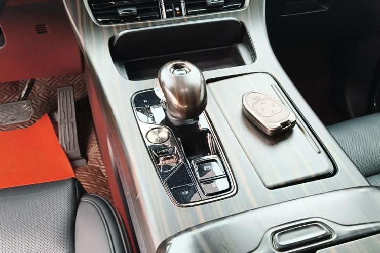 Used GAC Trumpchi M8 2023 Zongshi Series 400T Flagship Edition Gear Lever