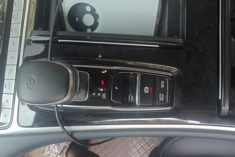 Used GAC Trumpchi M8 2023 Lingxiu Series 390T Prestige Edition Gear Lever