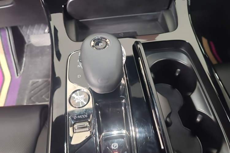 Used GAC Trumpchi M8 2023 Zongshi Series 400T Ultimate Edition Gear Lever