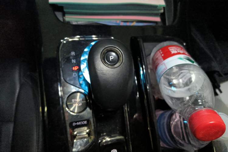 Used GAC Trumpchi M8 2023 Zongshi Series Dual-Motor YuZun Edition Gear Lever