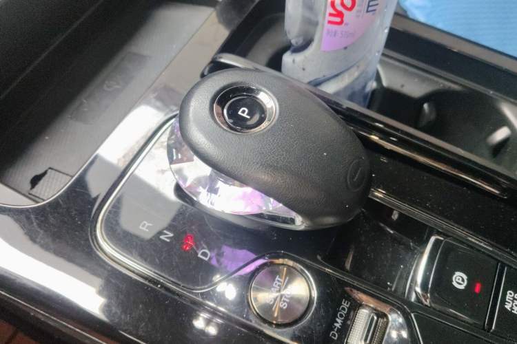 Used GAC Trumpchi M8 2023 Zongshi Series Dual-Motor Flagship Edition Gear Lever