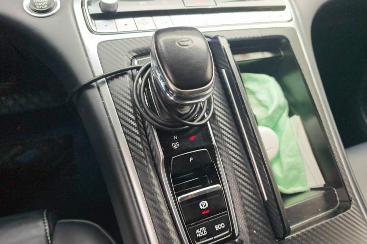 Used GAC Trumpchi M8 2023 Lingxiu Series 390T Prestige Edition Gear Lever