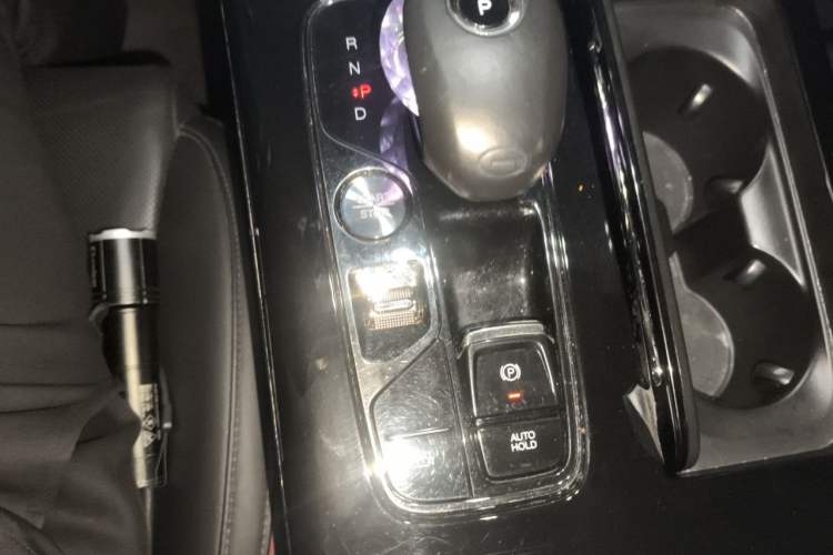 Used GAC Trumpchi M8 2023 Zongshi Series 400T Ultimate Edition Gear Lever