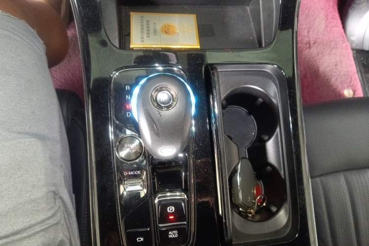 Used GAC Trumpchi M8 2023 Zongshi Series Dual-Motor Flagship Edition Gear Lever