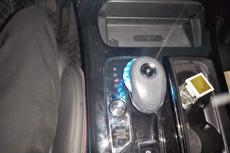 Used GAC Trumpchi M8 2023 Zongshi Series 400T Flagship Edition Gear Lever