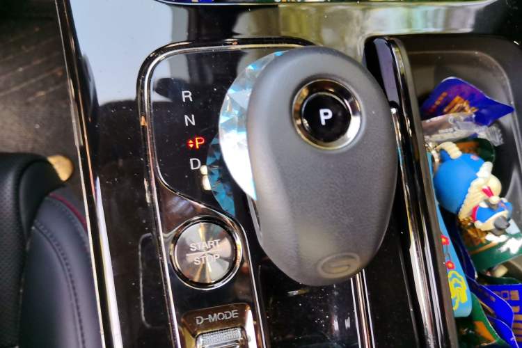 Used GAC Trumpchi M8 2023 Zongshi Series Dual-Motor Supreme Edition Gear Lever