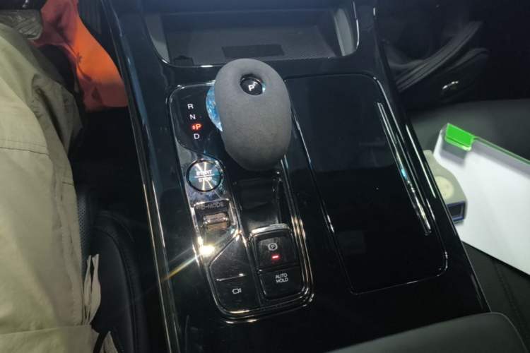 Used GAC Trumpchi M8 2023 Zongshi Series 400T Flagship Edition Gear Lever