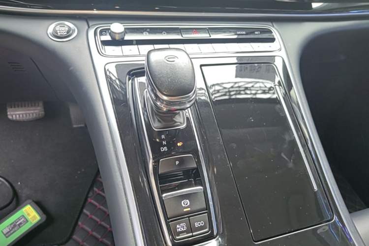 Used GAC Trumpchi M8 2023 Lingxiu Series 390T Deluxe Edition Gear Lever