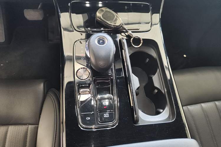 Used GAC Trumpchi M8 2023 Zongshi Series 400T Ultimate Edition Gear Lever