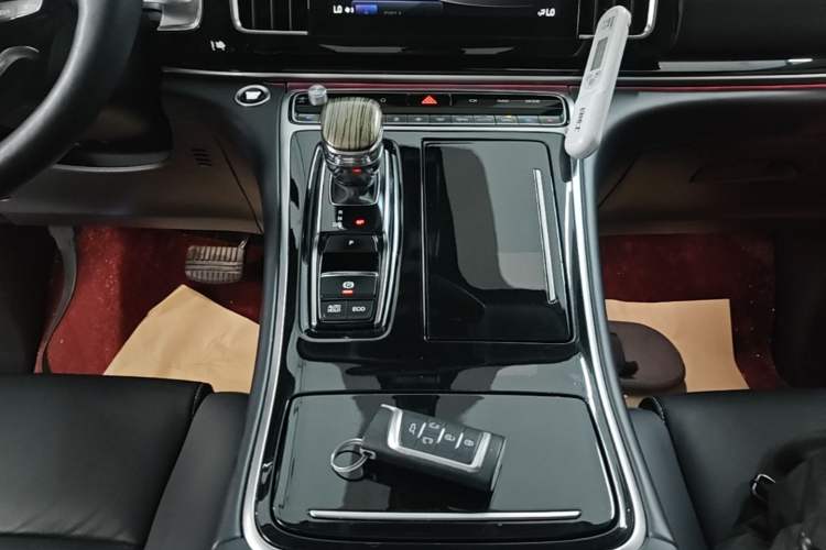 Used GAC Trumpchi M8 2023 Lingxiu Series 390T Ultimate Edition Gear Lever