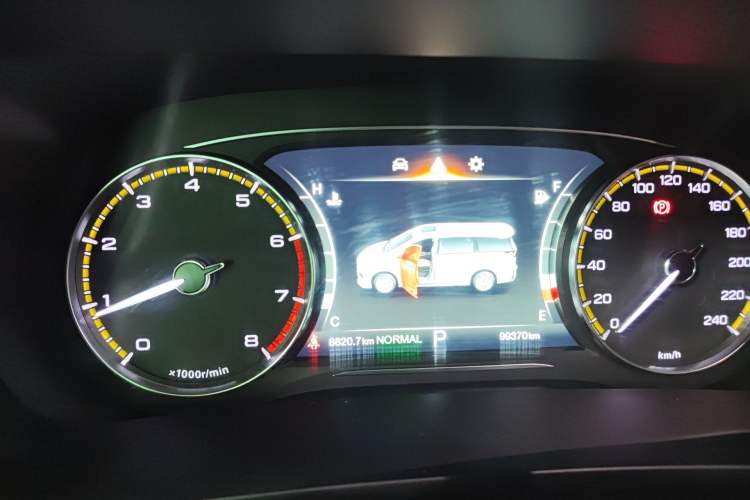 Used GAC Trumpchi M8 2023 Lingxiu Series 390T Luxury Edition Instrument Cluster