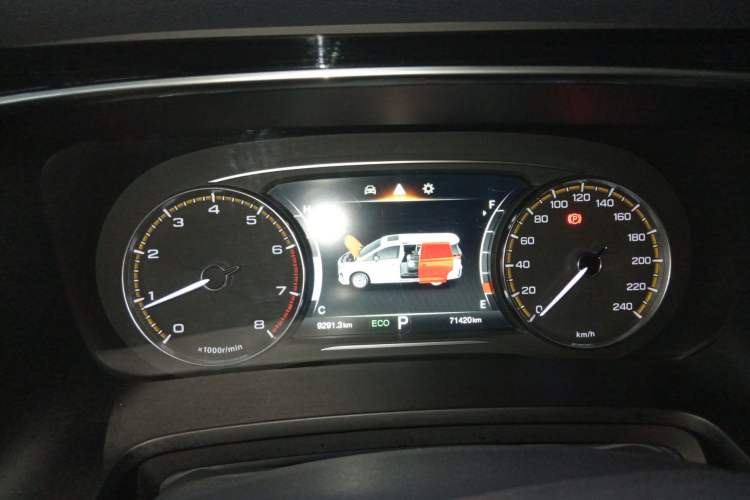 Used GAC Trumpchi M8 2023 Lingxiu Series 390T Deluxe Edition Instrument Cluster