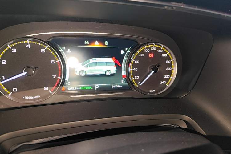 Used GAC Trumpchi M8 2023 Lingxiu Series 390T Luxury Edition Instrument Cluster
