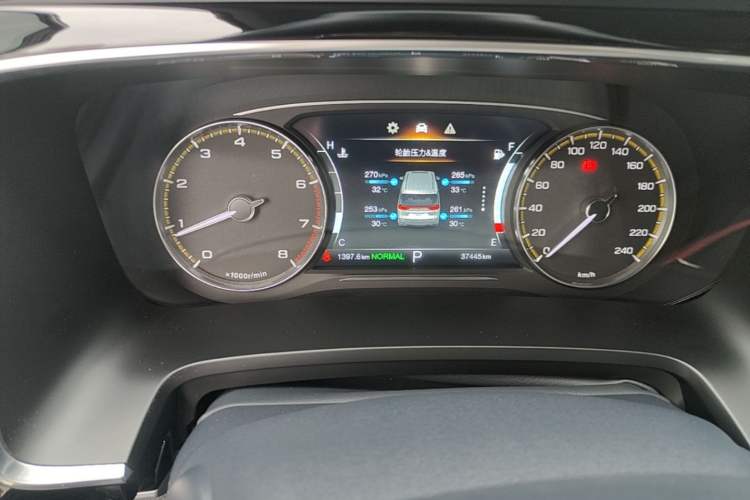 Used GAC Trumpchi M8 2023 Lingxiu Series 390T Luxury Edition Instrument Cluster