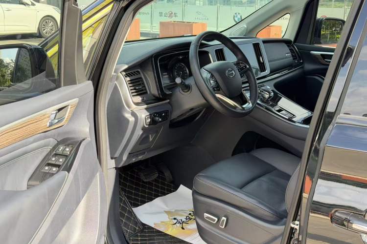 Used GAC Trumpchi M8 2023 Lingxiu Series 390T Deluxe Edition Interior 1