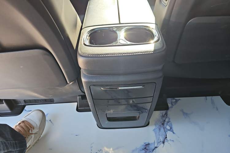 Used GAC Trumpchi M8 2023 Zongshi Series 400T Ultimate Edition Interior 1