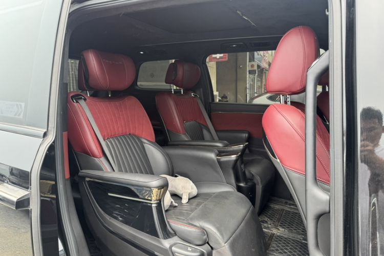 Used GAC Trumpchi M8 2023 Zongshi Series 400T Ultimate Edition Interior 1