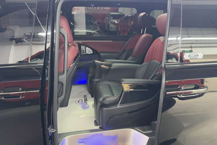 Used GAC Trumpchi M8 2023 Zongshi Series Dual-Motor Flagship Edition Interior 1
