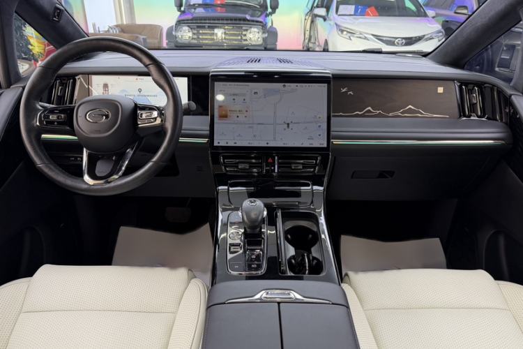 Used GAC Trumpchi M8 2023 Zongshi Series Dual-Motor YuZun Edition Interior 1