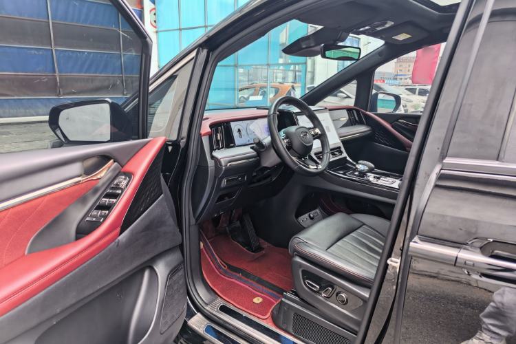 Used GAC Trumpchi M8 2023 Zongshi Series 400T Ultimate Edition Interior 2