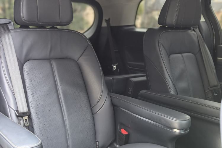 Used GAC Trumpchi M8 2023 Lingxiu Series 390T Deluxe Edition Interior 2