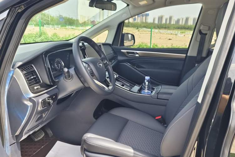 Used GAC Trumpchi M8 2023 Lingxiu Series 390T Luxury Edition Interior 2