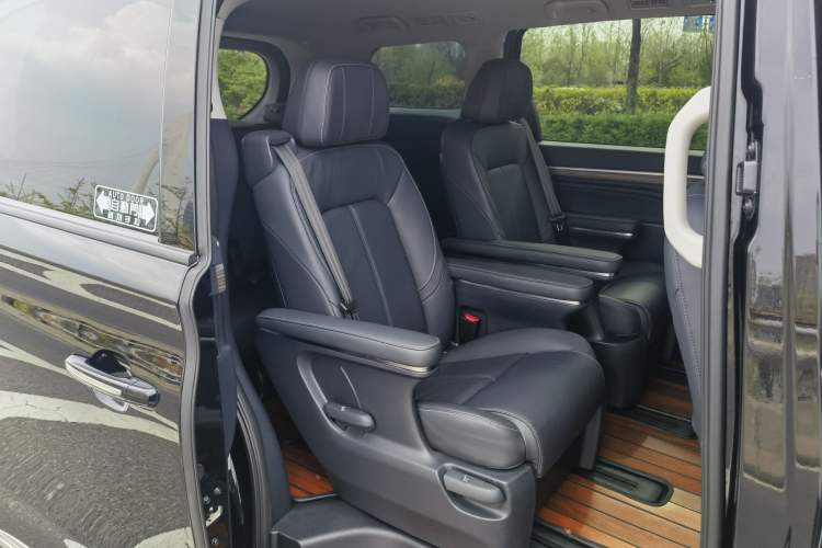 Used GAC Trumpchi M8 2023 Lingxiu Series 390T Deluxe Edition Interior 3