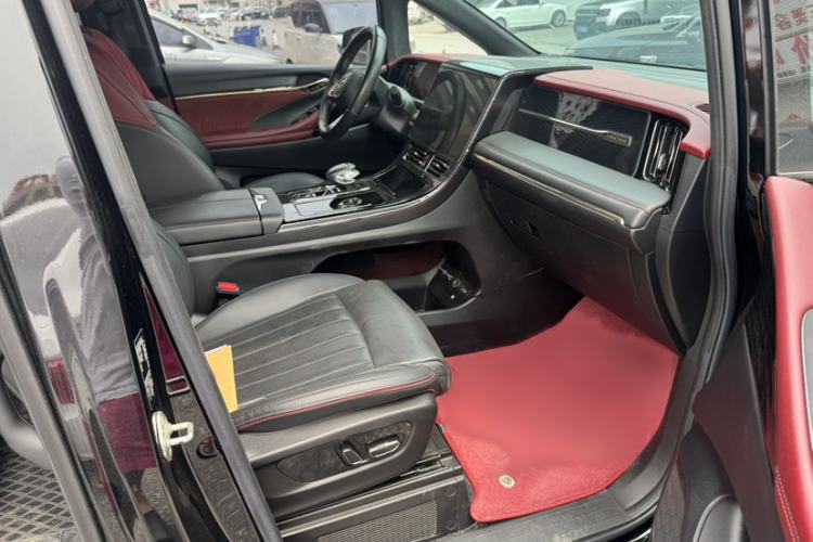 Used GAC Trumpchi M8 2023 Zongshi Series 400T Ultimate Edition Interior 4