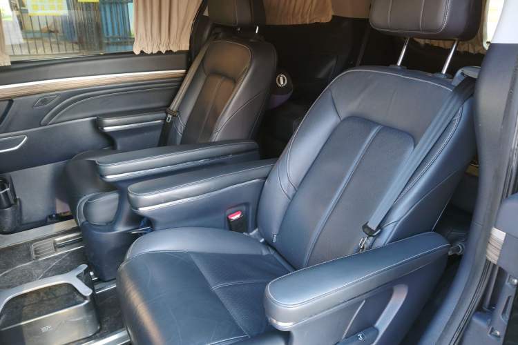 Used GAC Trumpchi M8 2023 Lingxiu Series 390T Deluxe Edition Interior 4