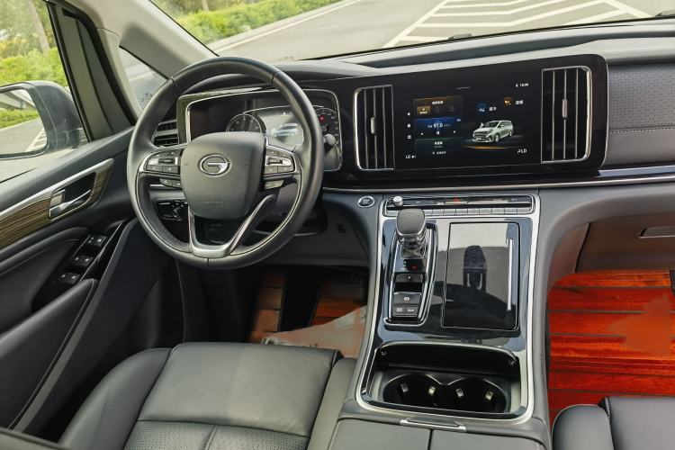 Used GAC Trumpchi M8 2023 Lingxiu Series 390T Deluxe Edition Interior 5