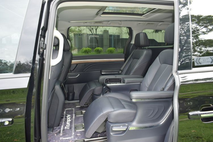 Used GAC Trumpchi M8 2023 Master Series 390T Ultimate Edition Interior 6