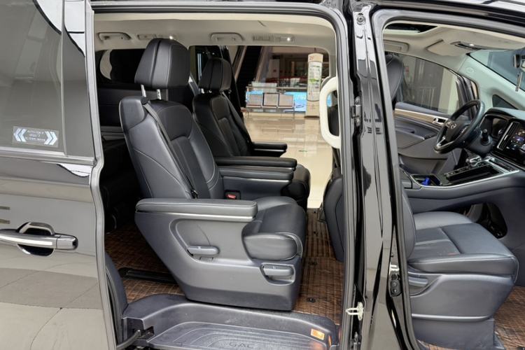 Used GAC Trumpchi M8 2023 Lingxiu Series 390T Deluxe Edition Interior 6